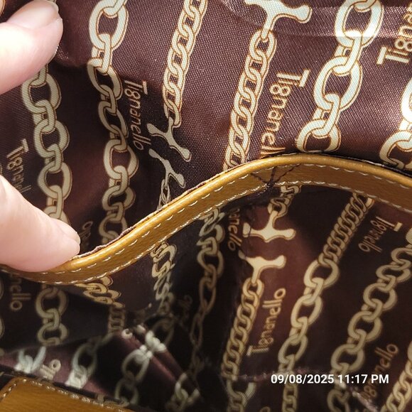 Tignanello Women's Pebbled Leather Tan Double Handle Shoulder Bag - Picture 7 of 9